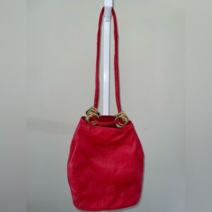 La Covina Vintage Elegant Red Shoulder Bag with Gold Rings